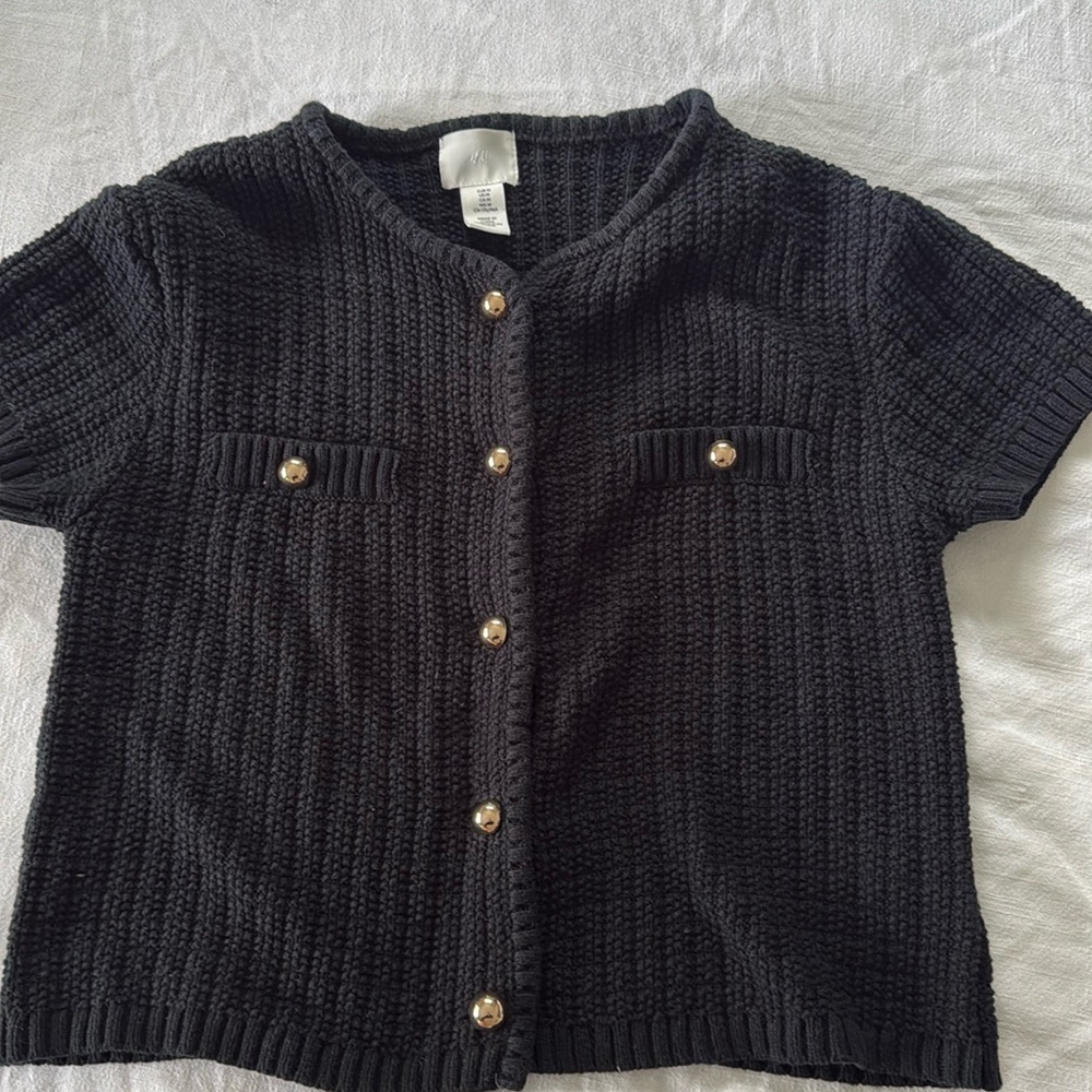Short sleeve cardigan